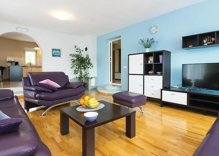 Two-bedroom In *